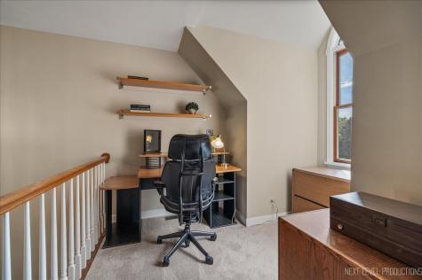 473 Bond Drive Batavia IL 60510