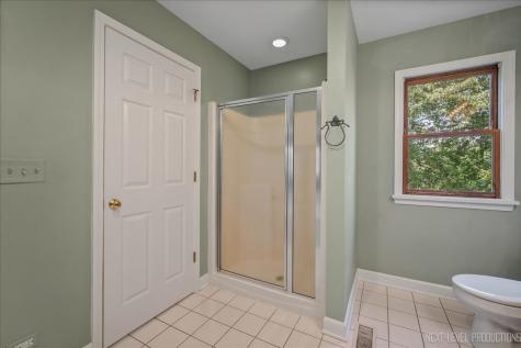 473 Bond Drive Batavia IL 60510