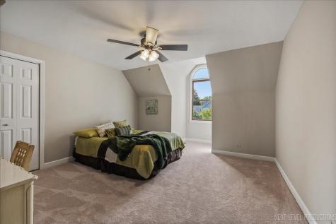 473 Bond Drive Batavia IL 60510