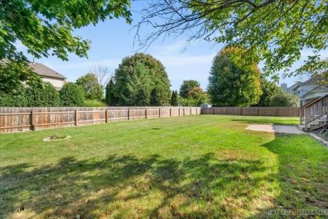 473 Bond Drive Batavia IL 60510