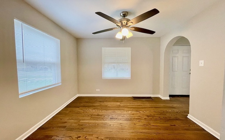 10030 South Yates Boulevard Chicago IL 60617