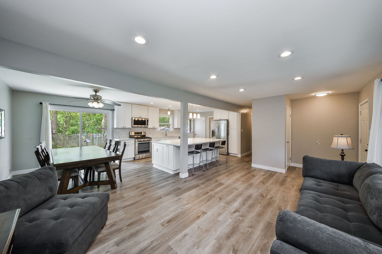 7604 Eleanor Place Willowbrook IL 60527