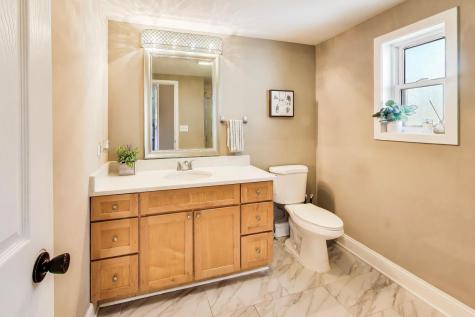 8842 South Talman Avenue Evergreen Park IL 60805