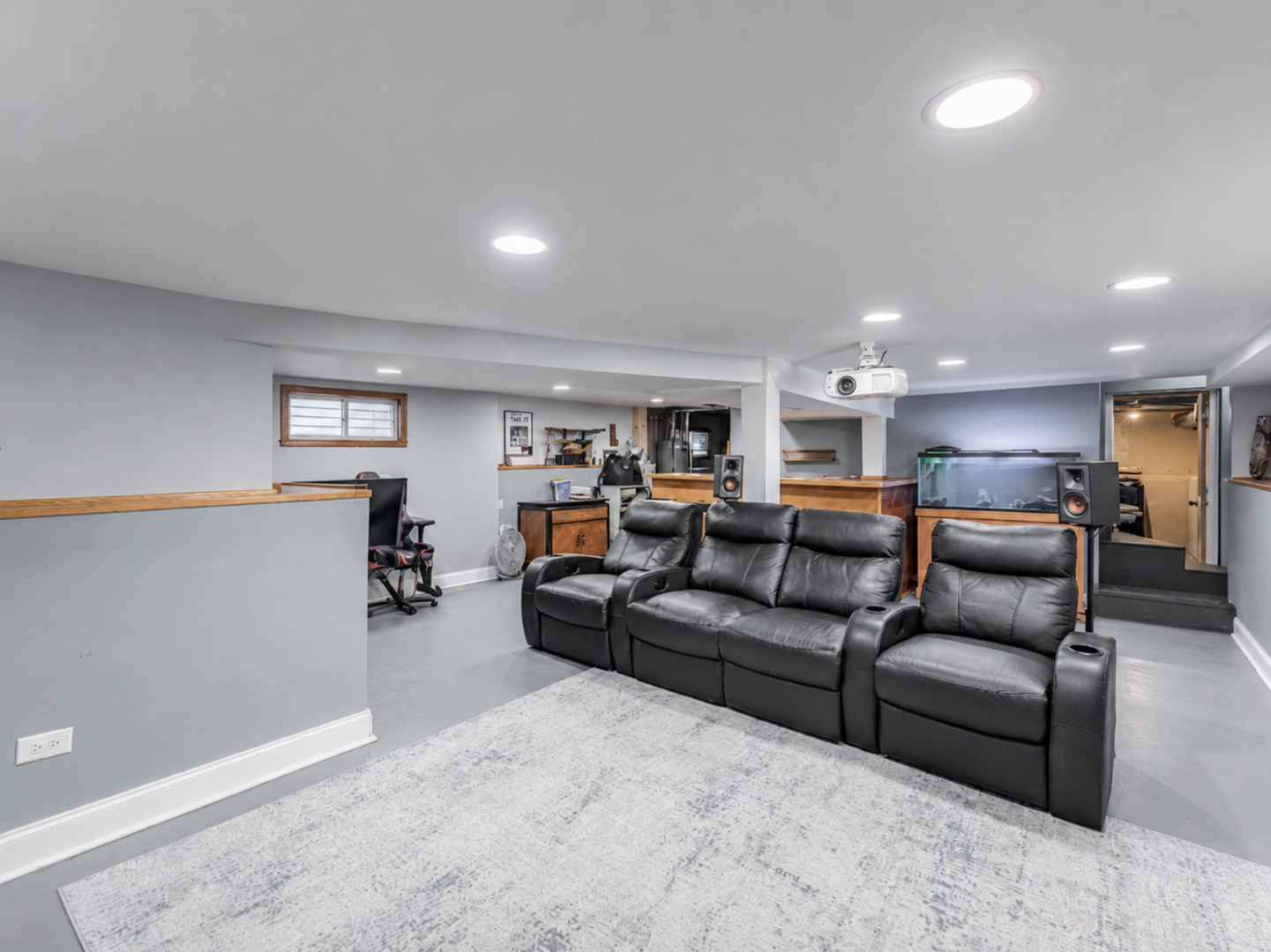 5138 West Addison Street Chicago IL 60641