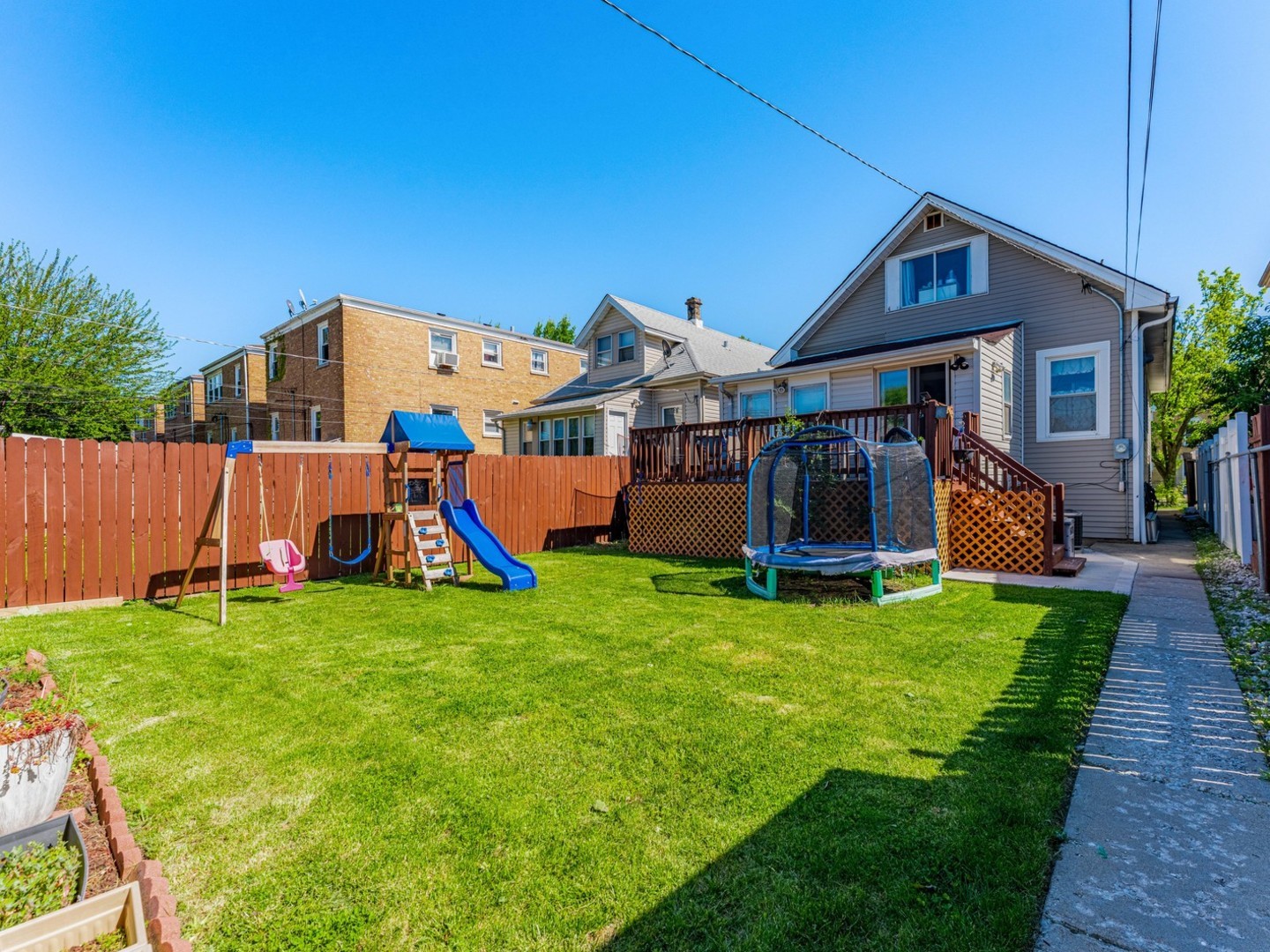 5138 West Addison Street Chicago IL 60641