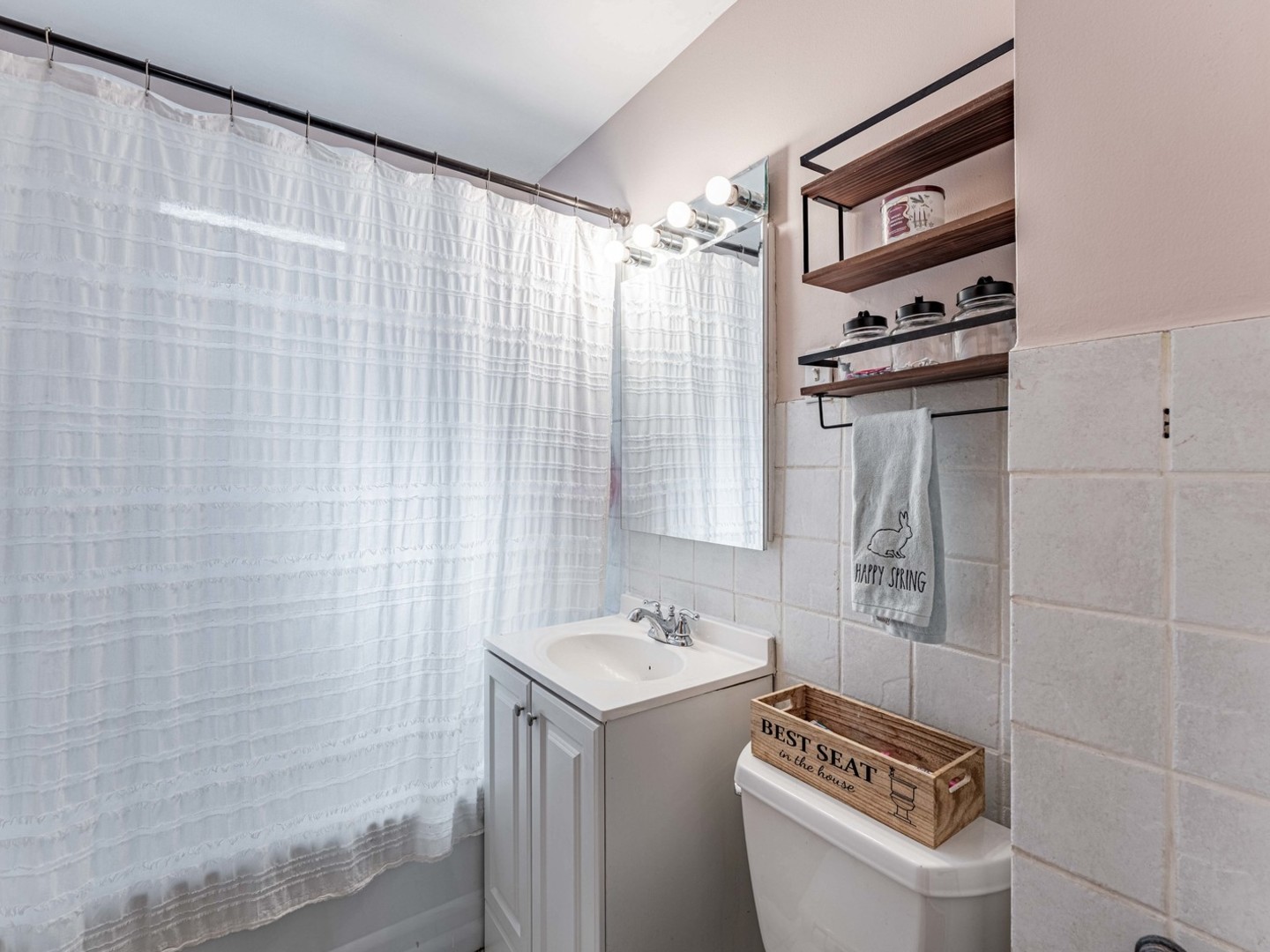5138 West Addison Street Chicago IL 60641