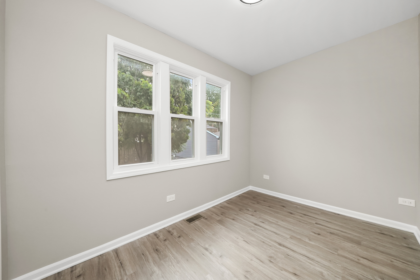 3229 Maple Avenue Brookfield IL 60513