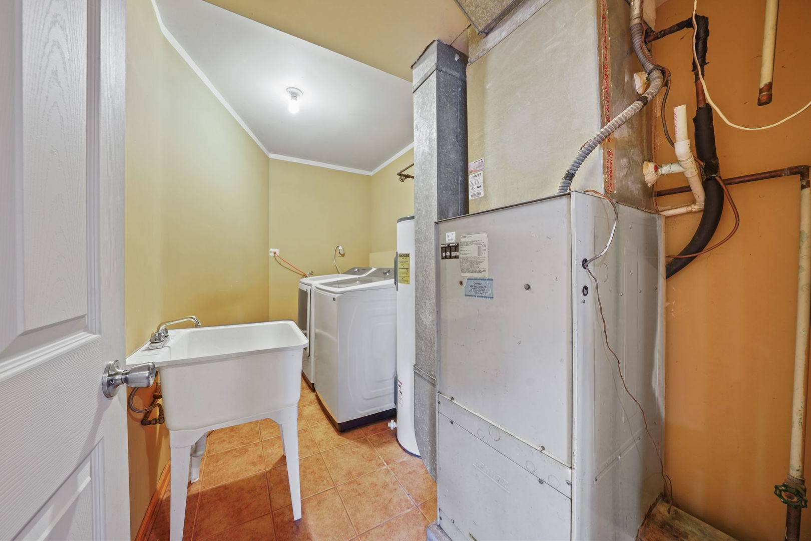 251 Polo Club Drive Glendale Heights IL 60139