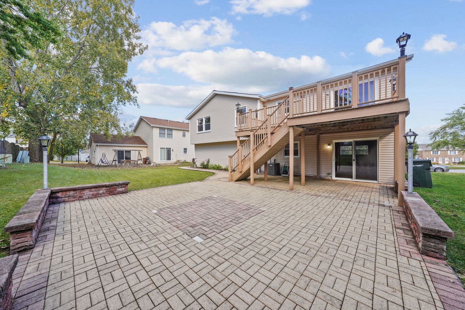 251 Polo Club Drive Glendale Heights IL 60139