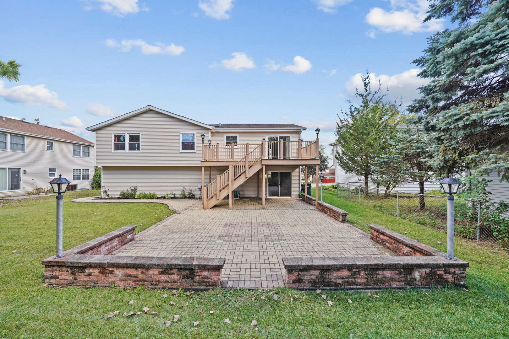 251 Polo Club Drive Glendale Heights IL 60139