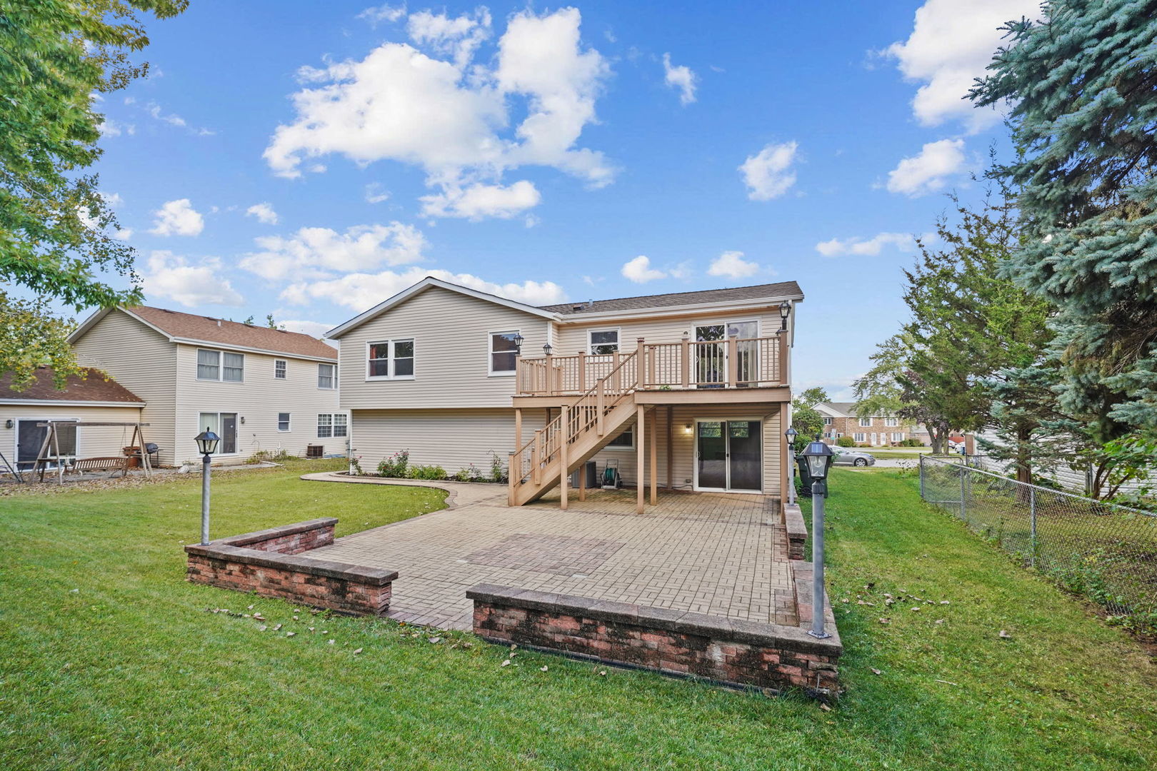 251 Polo Club Drive Glendale Heights IL 60139