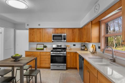 1619 Mar Drive Mchenry IL 60051