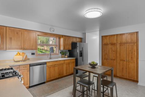 1619 Mar Drive Mchenry IL 60051