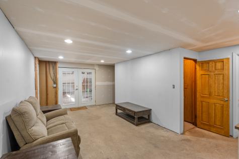1619 Mar Drive Mchenry IL 60051