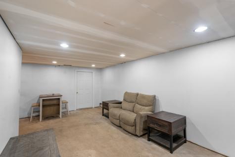 1619 Mar Drive Mchenry IL 60051