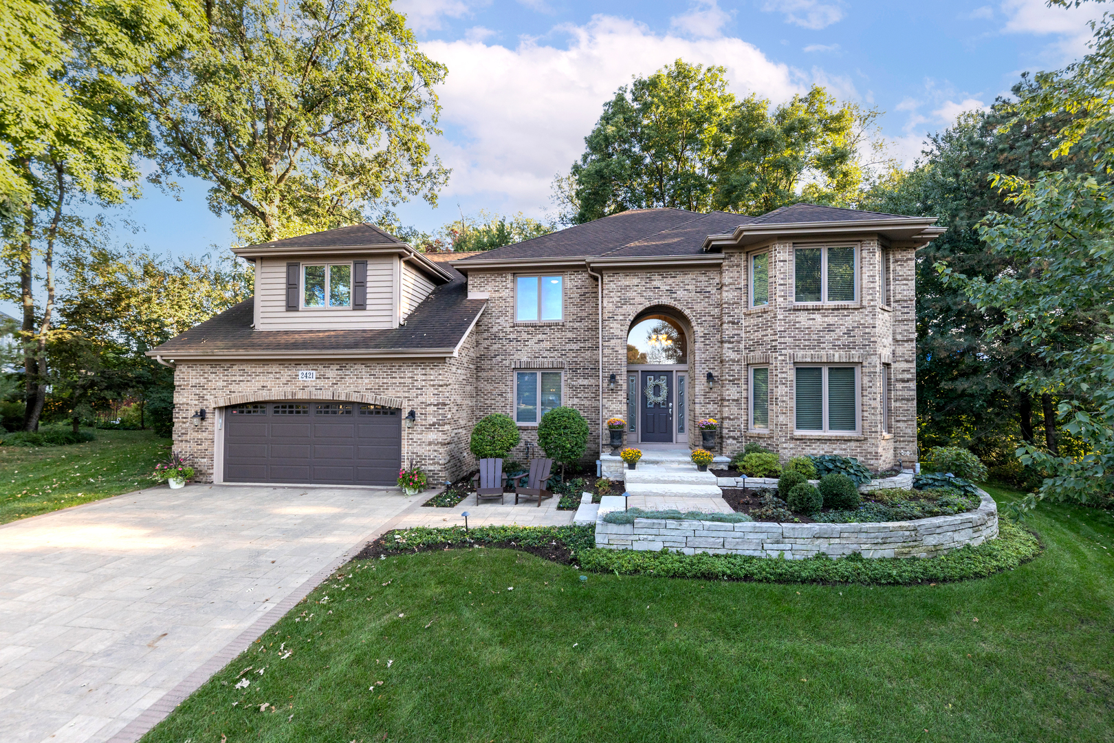 2421 River Woods Drive Naperville IL 60565