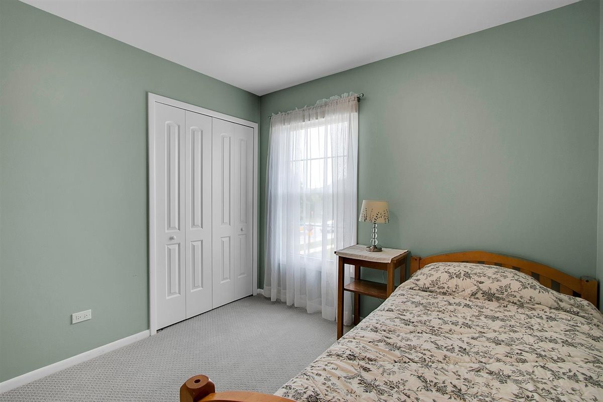 1838 Prentiss Drive Downers Grove IL 60516