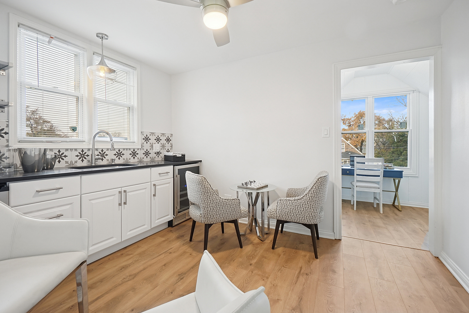 4830 West Kamerling Avenue Chicago IL 60651