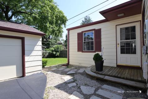 1120 Elmwood Avenue Deerfield IL 60015