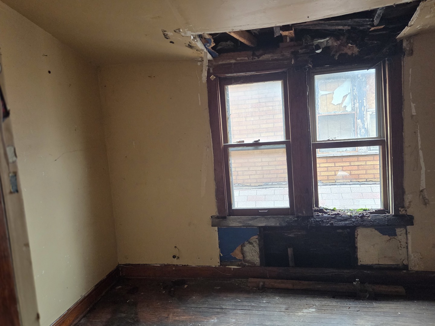 10514 South Perry Avenue Chicago IL 60628