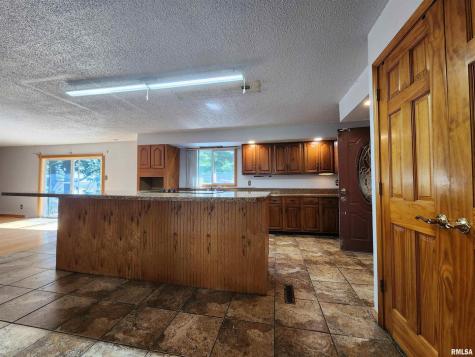 10107 Sugar Creek Road Benton IL 62812