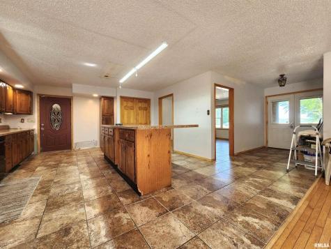 10107 Sugar Creek Road Benton IL 62812