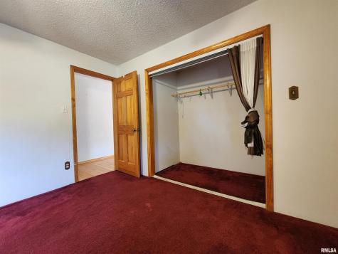 10107 Sugar Creek Road Benton IL 62812