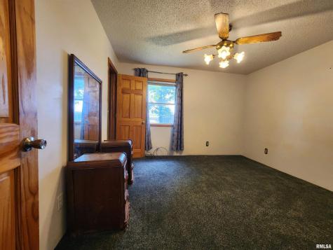 10107 Sugar Creek Road Benton IL 62812