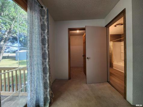 10107 Sugar Creek Road Benton IL 62812