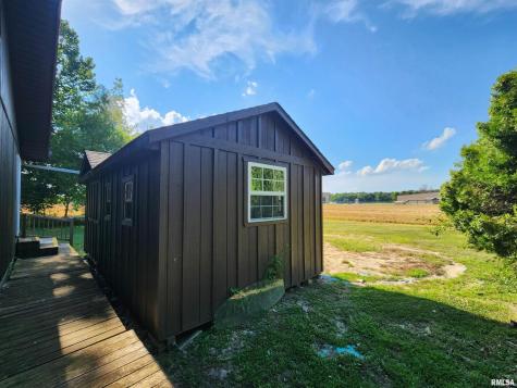 10107 Sugar Creek Road Benton IL 62812