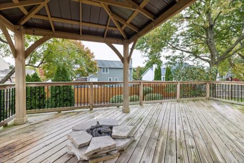 1332 Giese Road Batavia IL 60510