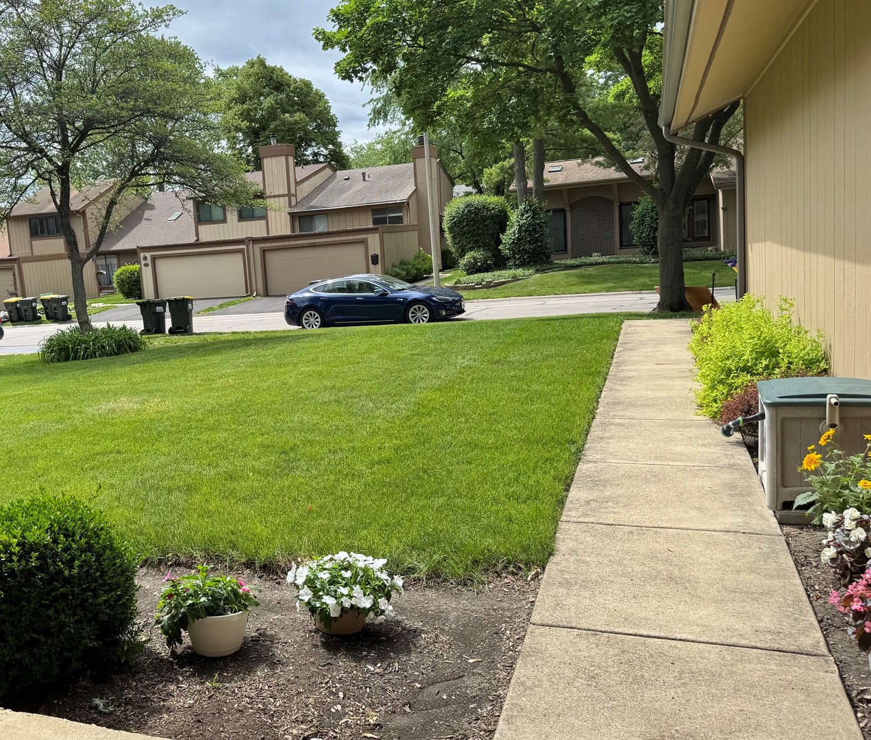 626 Bryce Trail Roselle IL 60172