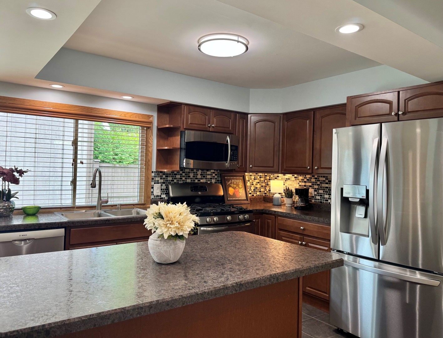 626 Bryce Trail Roselle IL 60172