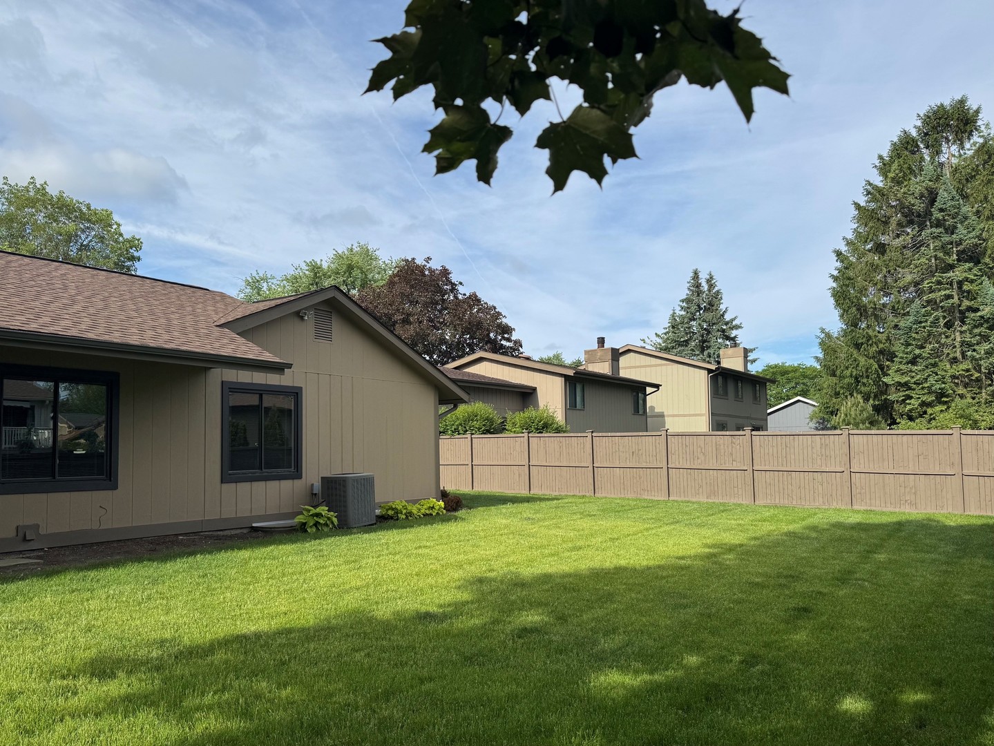 626 Bryce Trail Roselle IL 60172