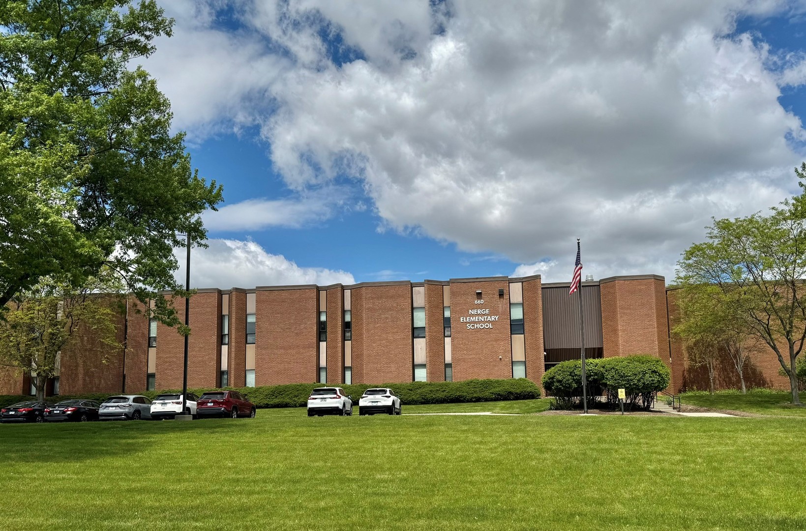 626 Bryce Trail Roselle IL 60172