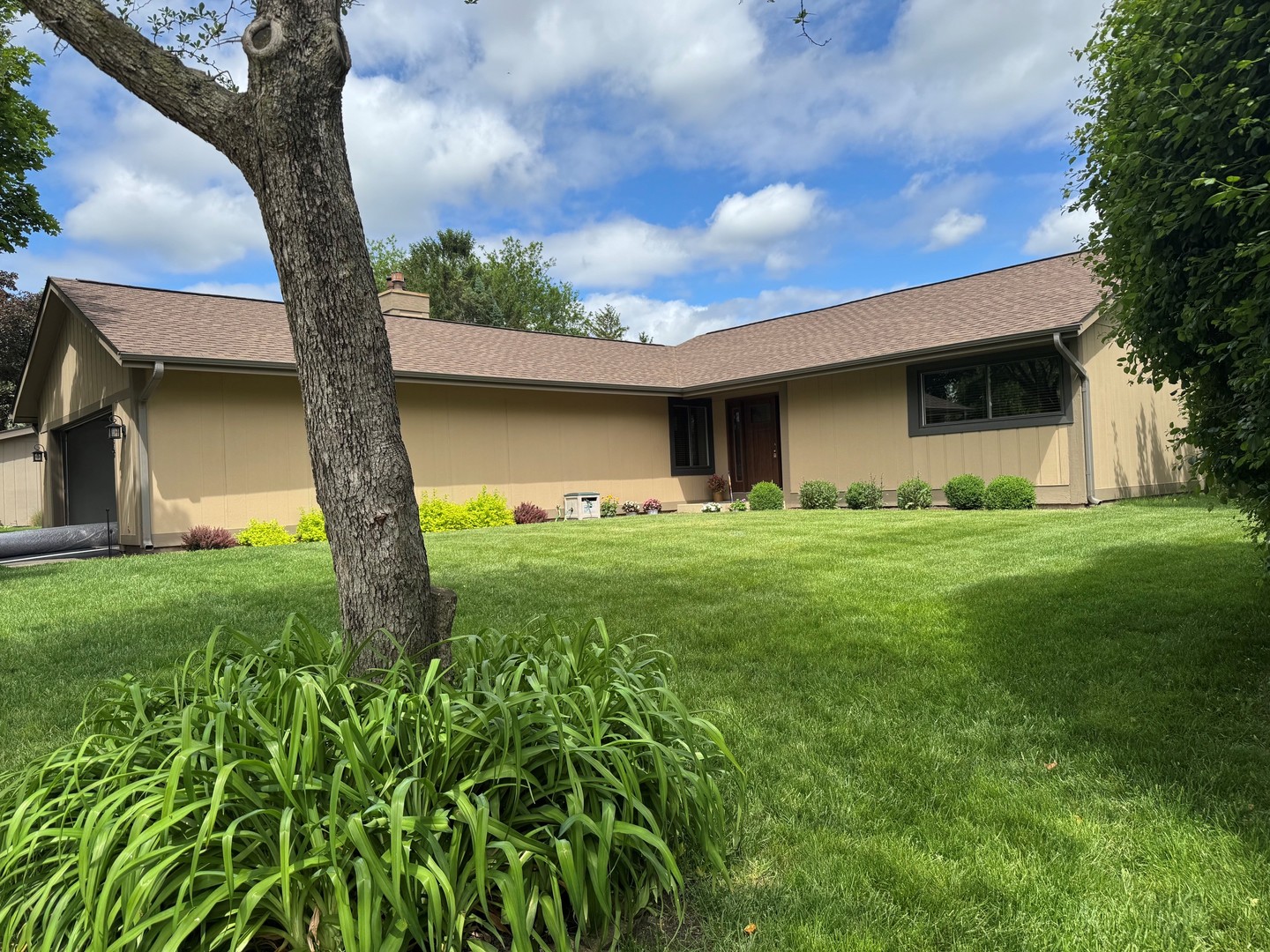 626 Bryce Trail Roselle IL 60172