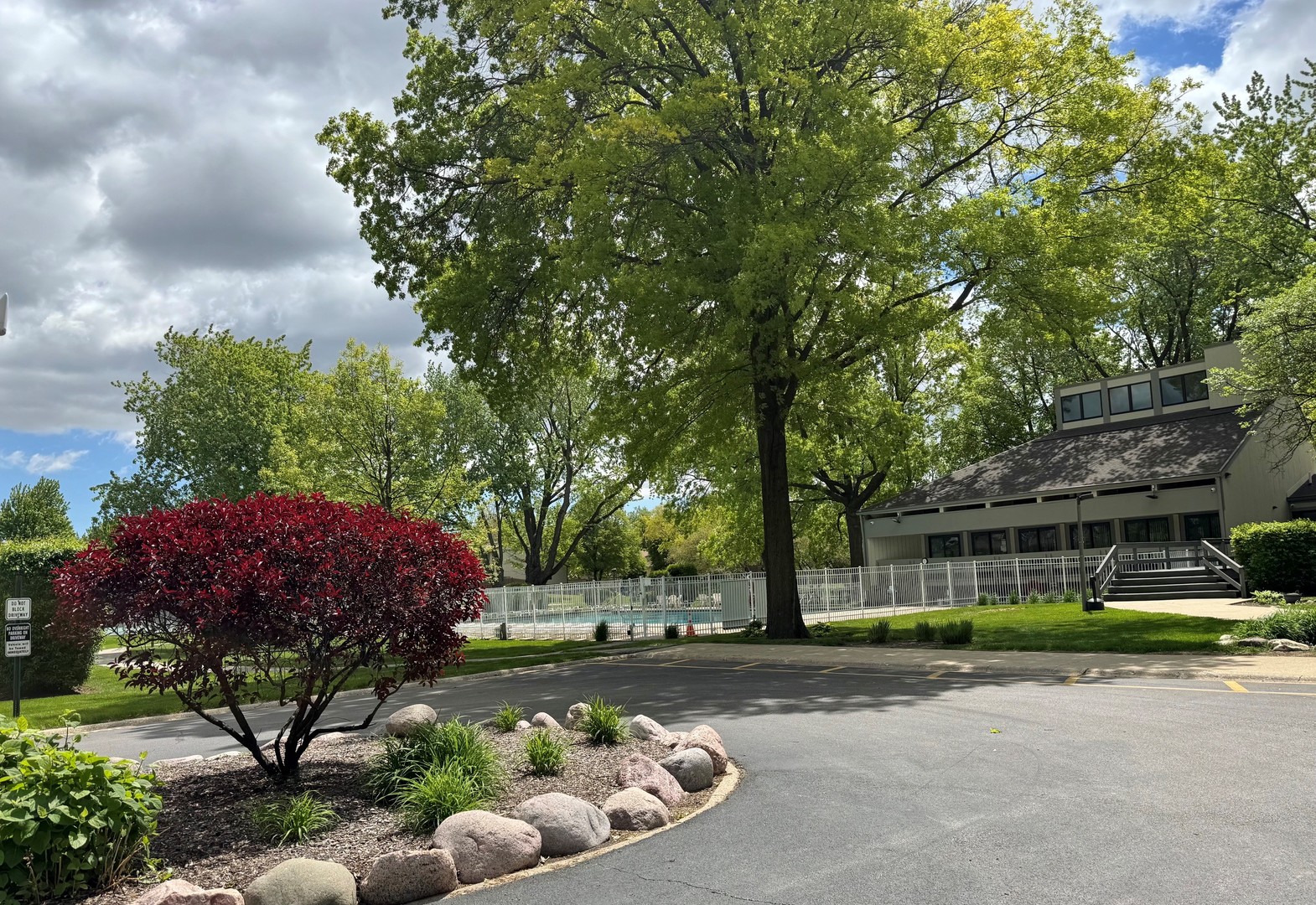626 Bryce Trail Roselle IL 60172