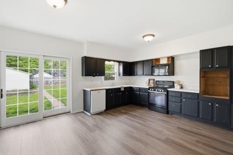 1847 10TH Street Moline IL 61265