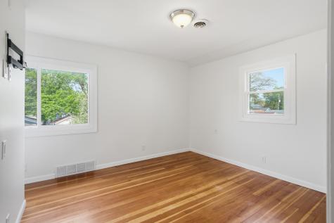 1847 10TH Street Moline IL 61265
