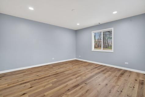 311 Sauk Trail Park Forest IL 60466