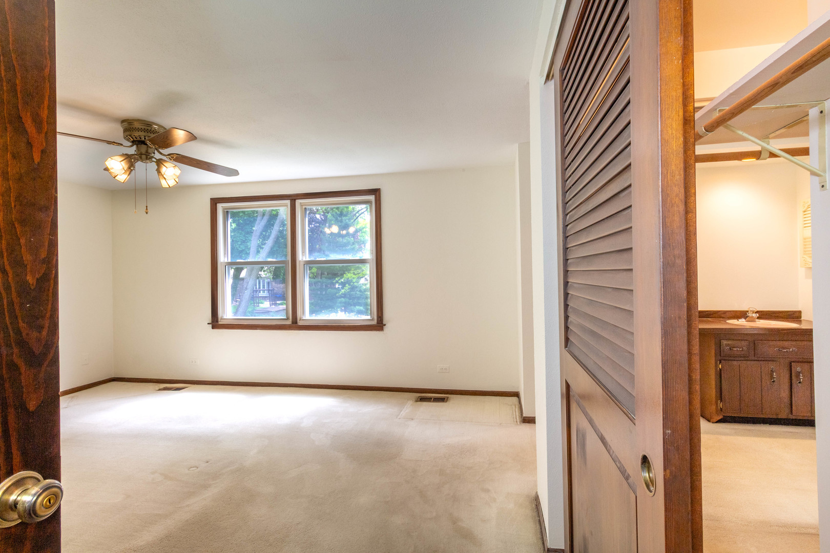 610 Pawnee Lane Naperville IL 60563