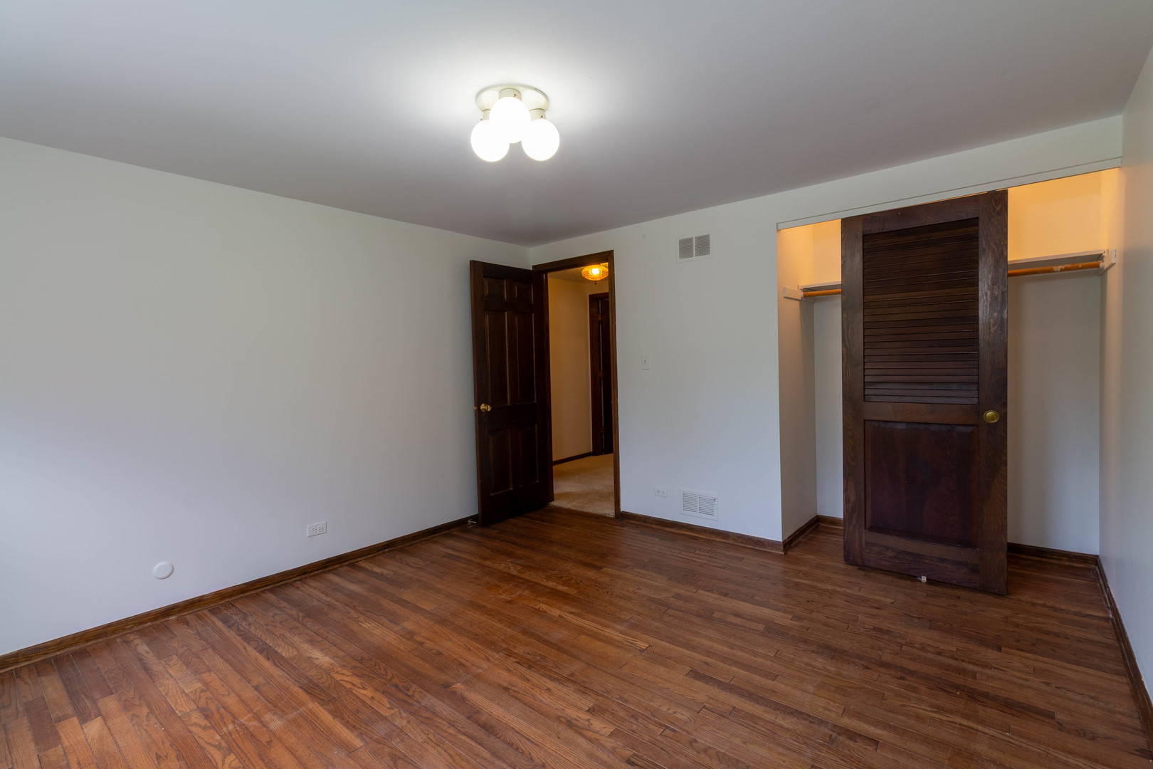 610 Pawnee Lane Naperville IL 60563