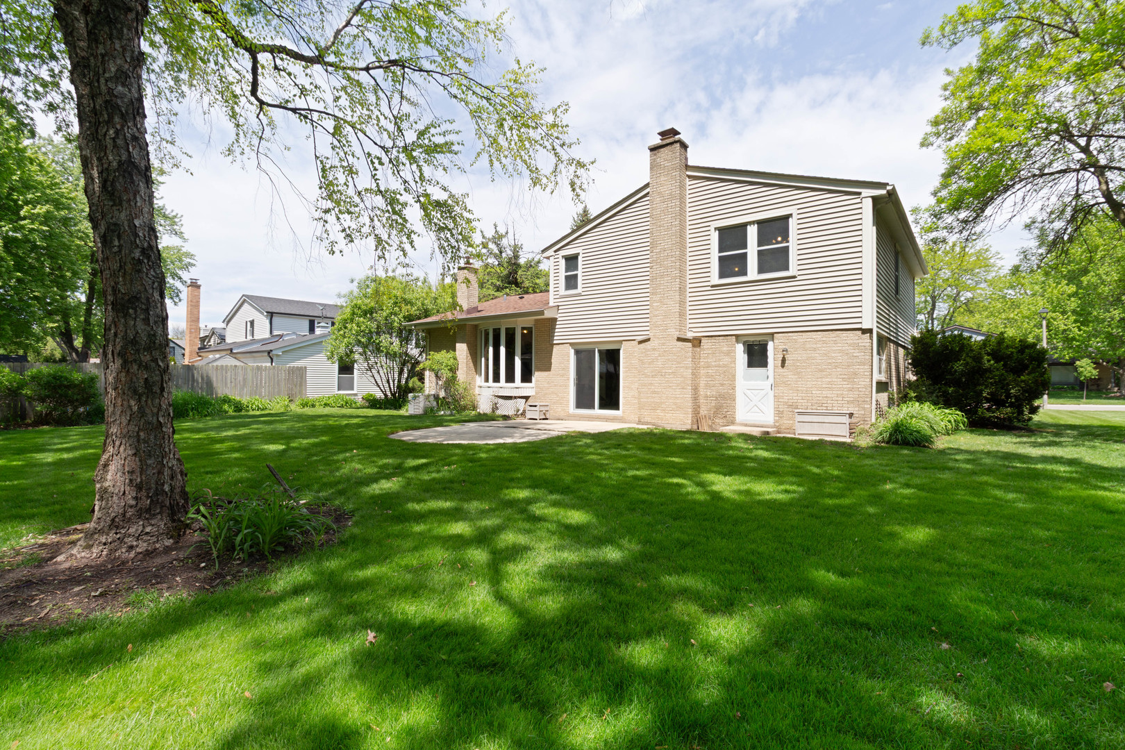 610 Pawnee Lane Naperville IL 60563