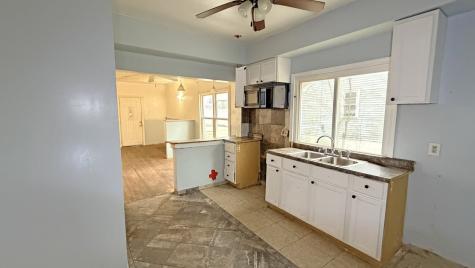 14808 Turlington Avenue Harvey IL 60426