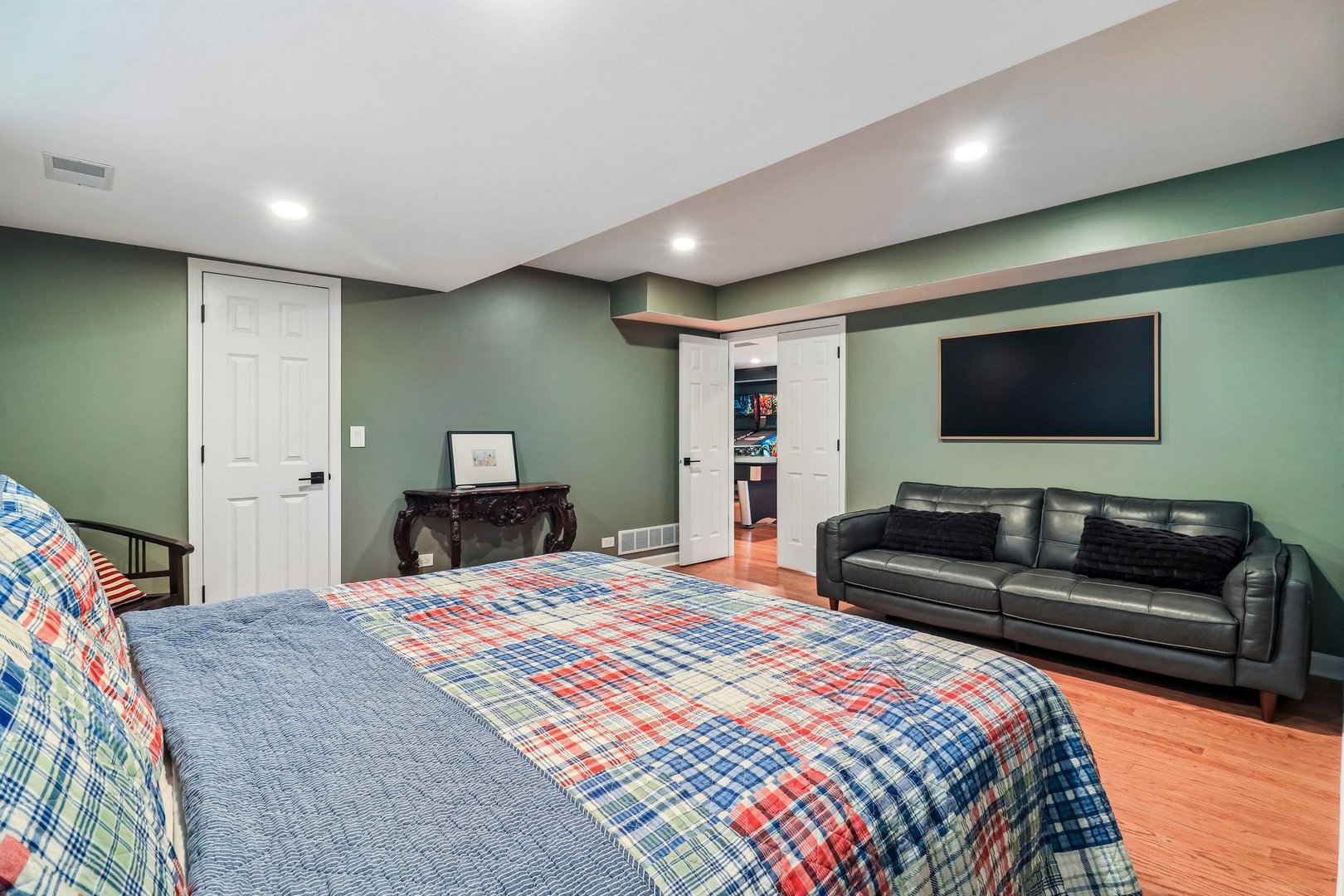 1272 Lake Shore Drive Lisle IL 60532
