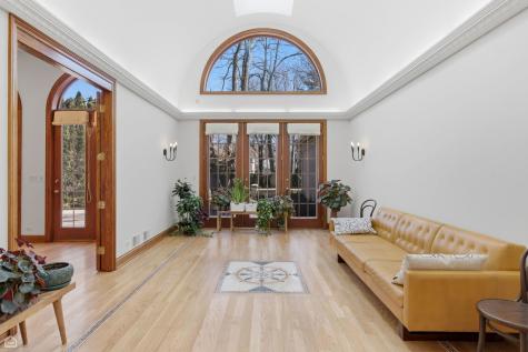 260 Beech Street Highland Park IL 60035