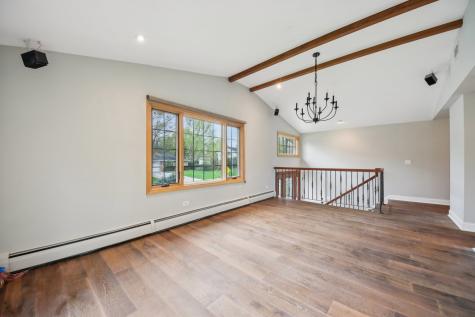 236 Monument Avenue Barrington IL 60010