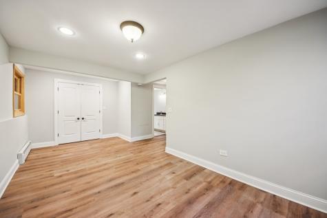 236 Monument Avenue Barrington IL 60010