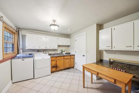 236 Monument Avenue Barrington IL 60010