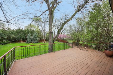 236 Monument Avenue Barrington IL 60010